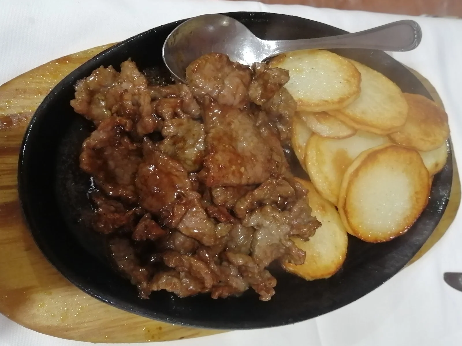 Costilla asada en la plancha